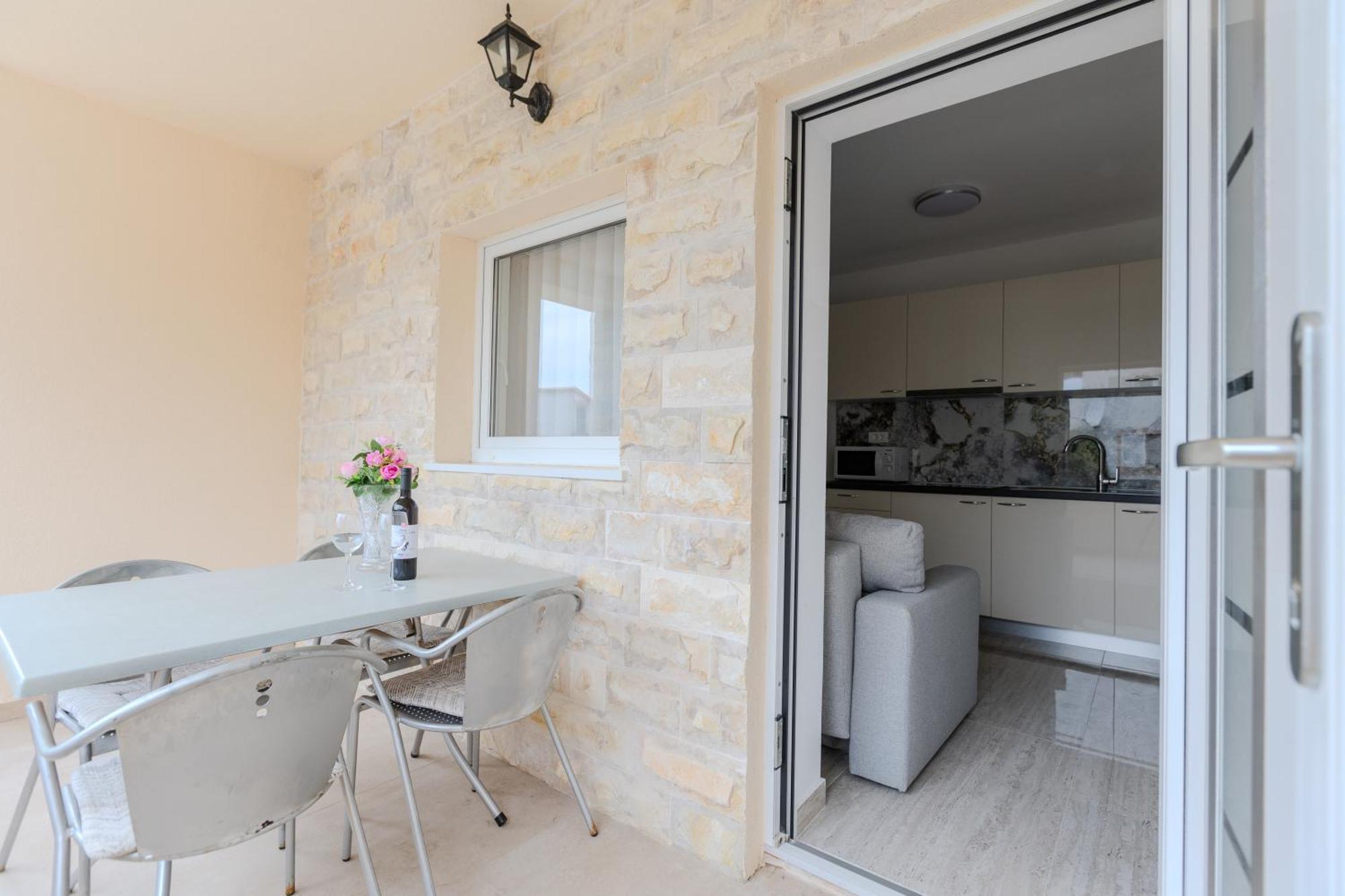 Apartments Lorena Privlaka  Kültér fotó