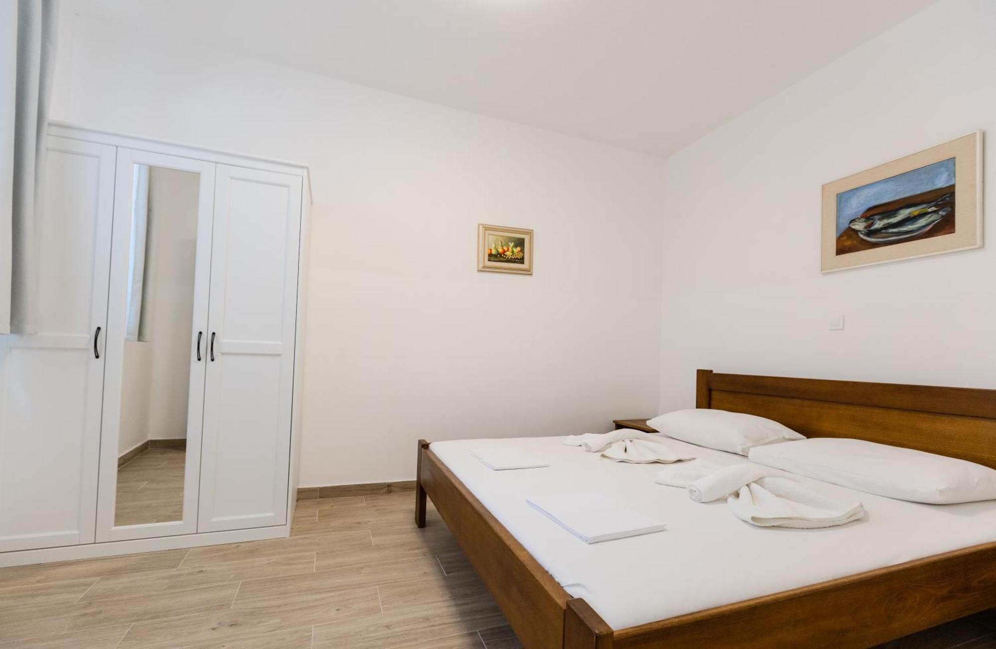 Apartments Lorena Privlaka  Kültér fotó
